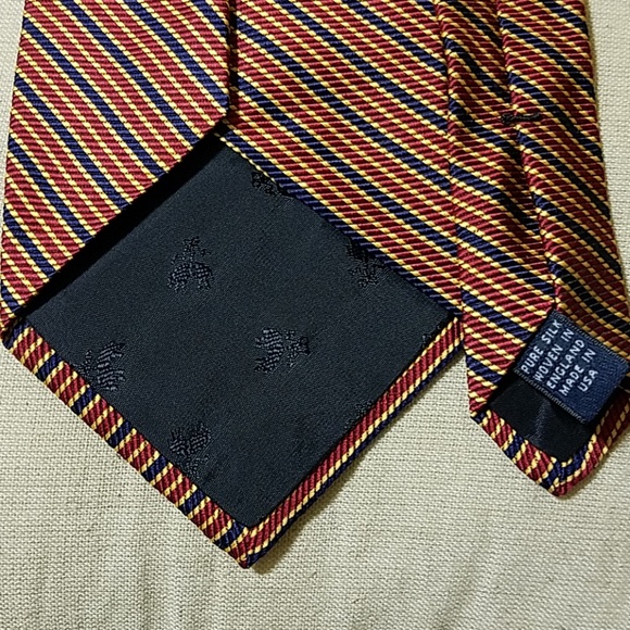 Brooks Brothers tie - Picture 3 of 3